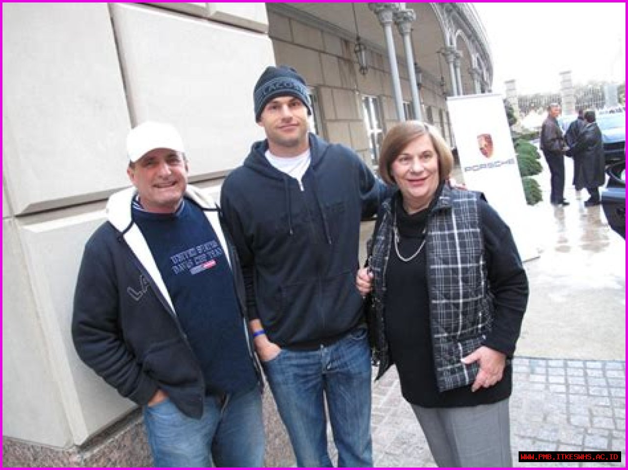 Tennis Legend Andy Roddick's Family: Wife, 2 Kids, Siblings, Parents